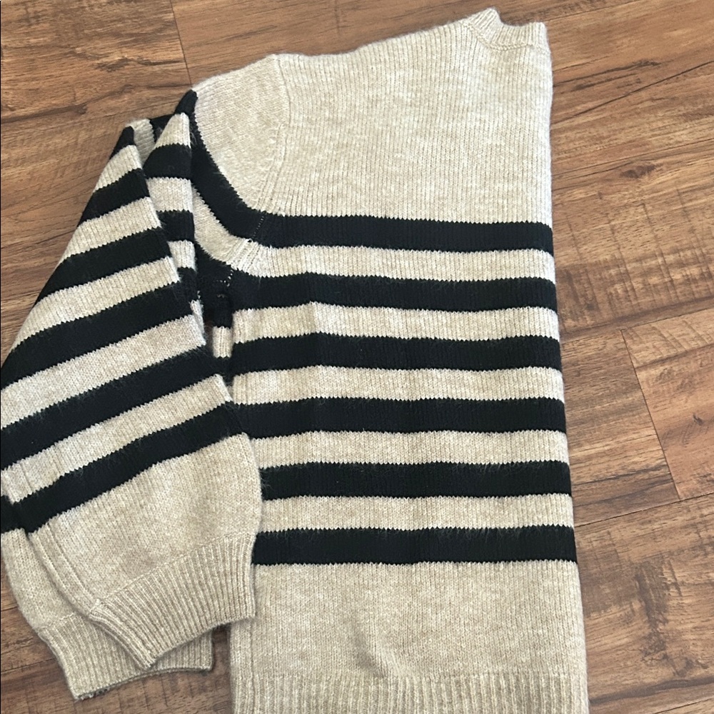 Karen Kane Women's Crewneck Sweater - Black and Cream Stripes